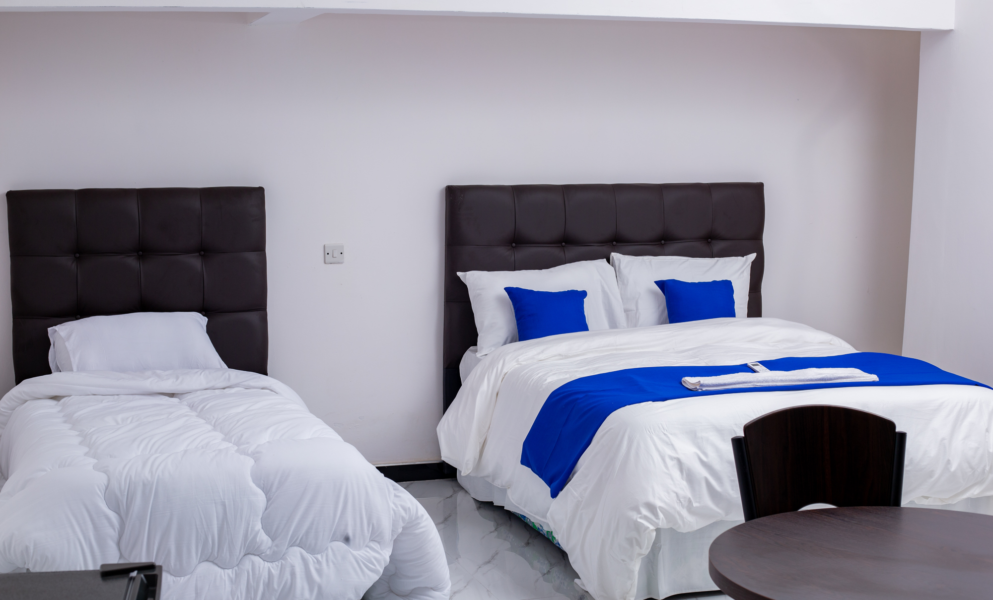 deluxe (Family) Room